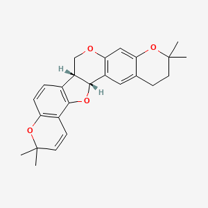 molecular formula C25H26O4 B600403 (1R,14R)-7,7,20,20-tetramethyl-8,12,19,25-tetraoxahexacyclo[12.11.0.02,11.04,9.015,24.018,23]pentacosa-2(11),3,9,15(24),16,18(23),21-heptaene CAS No. 26992-36-9