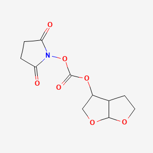 molecular formula C11H13NO7 B600880 Carbonic acid 2,5-dioxo-pyrrolidin-1-yl ester hexahydro-furo[2,3-b]furan-3-yl ester CAS No. 799241-85-3