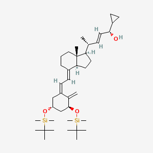 molecular formula C39H68O3Si2 B602403 (5Z,7E,22E,24S)-24-Cyclopropyl-1alpha,3beta-bis(((1,1-dimethylethyl)dimethylsilyl)oxy)-9,10-secochola-5,7,10(19),22-tetraen-24-ol CAS No. 112875-61-3