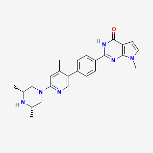 molecular formula C25H28N6O B605734 2-(4-(6-((3R,5S)-3,5-dimethylpiperazin-1-yl)-4-methylpyridin-3-yl)phenyl)-7-methyl-3,7-dihydro-4H-pyrrolo[2,3-d]pyrimidin-4-one CAS No. 1645286-75-4