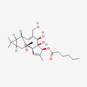 molecular formula C26H38O6 B608103 Ingenol 3-Hexanoate CAS No. 83036-61-7