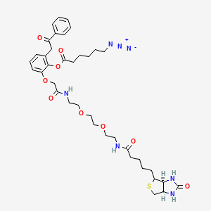 molecular formula C38H51N7O9S B611611 [2-[2-[2-[2-[2-[5-[(3aS,6aR)-2-oxo-1,3,3a,4,6,6a-hexahydrothieno[3,4-d]imidazol-4-yl]pentanoylamino]ethoxy]ethoxy]ethylamino]-2-oxoethoxy]-6-phenacylphenyl] 6-azidohexanoate CAS No. 1654739-36-2