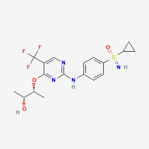 molecular formula C18H21F3N4O3S B612086 (2R,3R)-3-((2-((4-(cyclopropanesulfonimidoyl)phenyl)amino)-5-(trifluoromethyl)pyrimidin-4-yl)oxy)butan-2-ol CAS No. 1223498-69-8