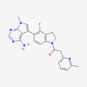 B612095 1-(5-(4-amino-7-methyl-7H-pyrrolo[2,3-d]pyrimidin-5-yl)-4-fluoroindolin-1-yl)-2-(6-methylpyridin-2-yl)ethanone CAS No. 1337532-29-2