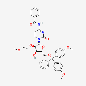 N-(1-((2R,3R,4R,5R)-5-((bis(4-methoxyphenyl)(phenyl)methoxy)methyl)-4-hydroxy-3-(2-methoxyethoxy)tetrahydrofuran-2-yl)-2-oxo-1,2-dihydropyrimidin-4-yl)benzamide