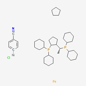 B6289720 Chloro(4-cyanophenyl){(R)-1-[(S)-2-(dicyclohexylphosphino)ferrocenyl]ethyl (dicyclohexylphosphine)}nickel(II) CAS No. 2049086-35-1