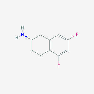 molecular formula C10H11F2N B063493 (2S)-5,7-difluoro-1,2,3,4-tetrahydronaphthalen-2-amine CAS No. 170151-28-7