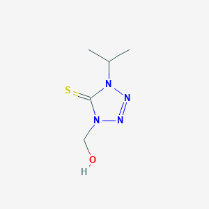 B064056 1-(Hydroxymethyl)-4-propan-2-yltetrazole-5-thione CAS No. 173375-97-8