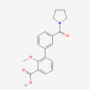 molecular formula C19H19NO4 B6411249 2-Methoxy-3-(3-pyrrolidinylcarbonylphenyl)benzoic acid CAS No. 1261940-91-3