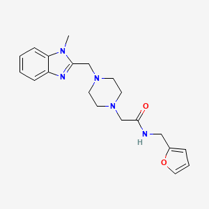molecular formula C20H25N5O2 B6423577 N-(furan-2-ylmethyl)-2-(4-((1-methyl-1H-benzo[d]imidazol-2-yl)methyl)piperazin-1-yl)acetamide CAS No. 1172807-09-8