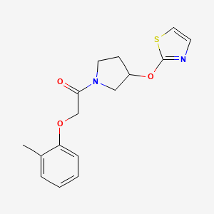 molecular formula C16H18N2O3S B6426736 2-(2-methylphenoxy)-1-[3-(1,3-thiazol-2-yloxy)pyrrolidin-1-yl]ethan-1-one CAS No. 2201578-74-5