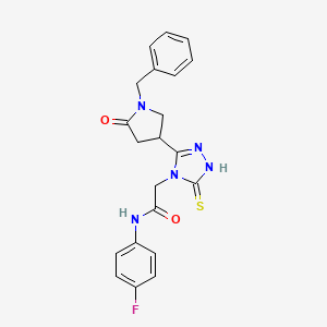 2-[3-(1-benzyl-5-oxopyrrolidin-3-yl)-5-sulfanylidene-4,5-dihydro-1H-1,2,4-triazol-4-yl]-N-(4-fluorophenyl)acetamide