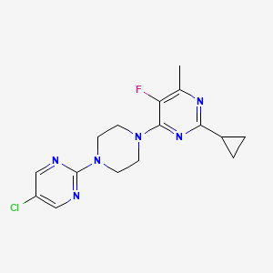molecular formula C16H18ClFN6 B6463743 4-[4-(5-chloropyrimidin-2-yl)piperazin-1-yl]-2-cyclopropyl-5-fluoro-6-methylpyrimidine CAS No. 2640967-94-6
