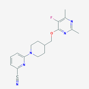 molecular formula C18H20FN5O B6464567 6-(4-{[(5-fluoro-2,6-dimethylpyrimidin-4-yl)oxy]methyl}piperidin-1-yl)pyridine-2-carbonitrile CAS No. 2640877-54-7