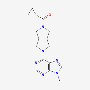 molecular formula C16H20N6O B6464610 6-{5-cyclopropanecarbonyl-octahydropyrrolo[3,4-c]pyrrol-2-yl}-9-methyl-9H-purine CAS No. 2640886-14-0
