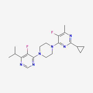 molecular formula C19H24F2N6 B6464765 2-cyclopropyl-5-fluoro-4-{4-[5-fluoro-6-(propan-2-yl)pyrimidin-4-yl]piperazin-1-yl}-6-methylpyrimidine CAS No. 2640965-95-1