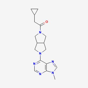 molecular formula C17H22N6O B6464884 2-cyclopropyl-1-[5-(9-methyl-9H-purin-6-yl)-octahydropyrrolo[3,4-c]pyrrol-2-yl]ethan-1-one CAS No. 2640969-23-7