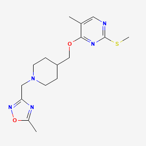molecular formula C16H23N5O2S B6465001 5-methyl-4-({1-[(5-methyl-1,2,4-oxadiazol-3-yl)methyl]piperidin-4-yl}methoxy)-2-(methylsulfanyl)pyrimidine CAS No. 2640946-78-5