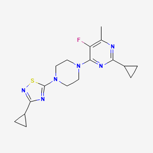 molecular formula C17H21FN6S B6465053 2-cyclopropyl-4-[4-(3-cyclopropyl-1,2,4-thiadiazol-5-yl)piperazin-1-yl]-5-fluoro-6-methylpyrimidine CAS No. 2640947-76-6