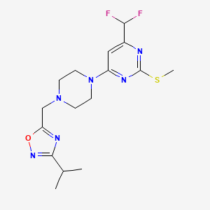 molecular formula C16H22F2N6OS B6465189 4-(difluoromethyl)-2-(methylsulfanyl)-6-(4-{[3-(propan-2-yl)-1,2,4-oxadiazol-5-yl]methyl}piperazin-1-yl)pyrimidine CAS No. 2640951-28-4