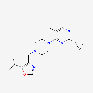 molecular formula C21H31N5O B6465403 2-cyclopropyl-5-ethyl-4-methyl-6-(4-{[5-(propan-2-yl)-1,3-oxazol-4-yl]methyl}piperazin-1-yl)pyrimidine CAS No. 2640949-01-3
