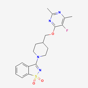 molecular formula C19H21FN4O3S B6465918 3-[4-[(5-fluoro-2,6-dimethylpyrimidin-4-yl)oxymethyl]piperidin-1-yl]-1,2-benzothiazole 1,1-dioxide CAS No. 2640967-70-8