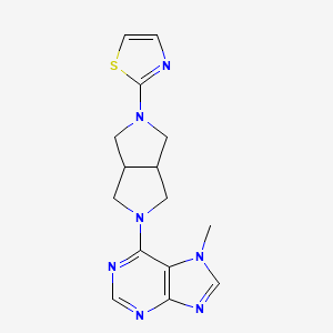 molecular formula C15H17N7S B6466000 7-methyl-6-[5-(1,3-thiazol-2-yl)-octahydropyrrolo[3,4-c]pyrrol-2-yl]-7H-purine CAS No. 2640948-94-1
