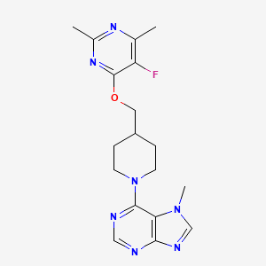 molecular formula C18H22FN7O B6466115 6-(4-{[(5-fluoro-2,6-dimethylpyrimidin-4-yl)oxy]methyl}piperidin-1-yl)-7-methyl-7H-purine CAS No. 2640954-77-2