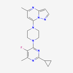 molecular formula C19H22FN7 B6466579 2-cyclopropyl-5-fluoro-4-methyl-6-(4-{5-methylpyrazolo[1,5-a]pyrimidin-7-yl}piperazin-1-yl)pyrimidine CAS No. 2640893-50-9