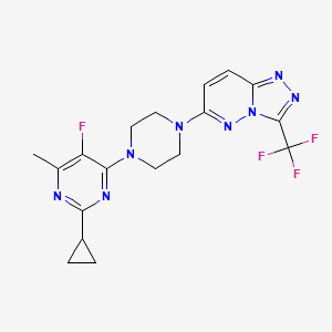 molecular formula C18H18F4N8 B6467197 2-cyclopropyl-5-fluoro-4-methyl-6-{4-[3-(trifluoromethyl)-[1,2,4]triazolo[4,3-b]pyridazin-6-yl]piperazin-1-yl}pyrimidine CAS No. 2640970-61-0