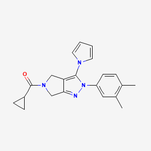 1-[5-cyclopropanecarbonyl-2-(3,4-dimethylphenyl)-2H,4H,5H,6H-pyrrolo[3,4-c]pyrazol-3-yl]-1H-pyrrole