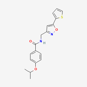 4-(propan-2-yloxy)-N-{[5-(thiophen-2-yl)-1,2-oxazol-3-yl]methyl}benzamide
