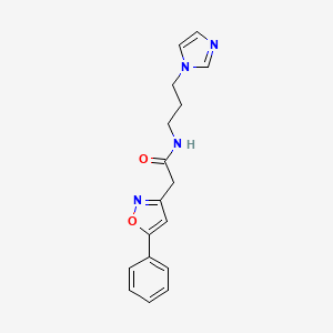 B6498226 N-[3-(1H-imidazol-1-yl)propyl]-2-(5-phenyl-1,2-oxazol-3-yl)acetamide CAS No. 953195-62-5