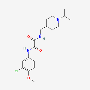 molecular formula C18H26ClN3O3 B6499118 N'-(3-chloro-4-methoxyphenyl)-N-{[1-(propan-2-yl)piperidin-4-yl]methyl}ethanediamide CAS No. 946233-43-8