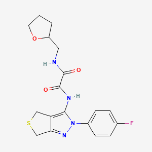 molecular formula C18H19FN4O3S B6521311 N-[2-(4-fluorophenyl)-2H,4H,6H-thieno[3,4-c]pyrazol-3-yl]-N'-[(oxolan-2-yl)methyl]ethanediamide CAS No. 946209-13-8