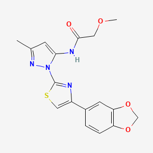 B6527895 N-{1-[4-(2H-1,3-benzodioxol-5-yl)-1,3-thiazol-2-yl]-3-methyl-1H-pyrazol-5-yl}-2-methoxyacetamide CAS No. 1019100-97-0