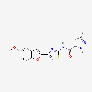 molecular formula C18H16N4O3S B6531420 N-[4-(5-methoxy-1-benzofuran-2-yl)-1,3-thiazol-2-yl]-1,3-dimethyl-1H-pyrazole-5-carboxamide CAS No. 1019100-31-2