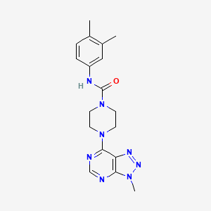 molecular formula C18H22N8O B6534216 N-(3,4-dimethylphenyl)-4-{3-methyl-3H-[1,2,3]triazolo[4,5-d]pyrimidin-7-yl}piperazine-1-carboxamide CAS No. 1070862-28-0