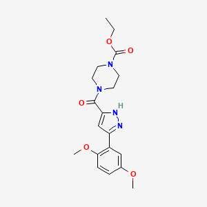 B6581455 ethyl 4-[5-(2,5-dimethoxyphenyl)-1H-pyrazole-3-carbonyl]piperazine-1-carboxylate CAS No. 1239498-64-6