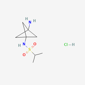 molecular formula C8H17ClN2O2S B6608337 N-{3-aminobicyclo[1.1.1]pentan-1-yl}propane-2-sulfonamidehydrochloride CAS No. 2839139-86-3