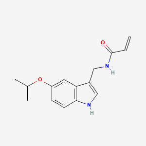 molecular formula C15H18N2O2 B6750429 N-[(5-propan-2-yloxy-1H-indol-3-yl)methyl]prop-2-enamide 