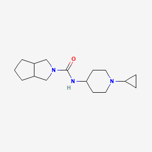 molecular formula C16H27N3O B6756492 N-(1-cyclopropylpiperidin-4-yl)-3,3a,4,5,6,6a-hexahydro-1H-cyclopenta[c]pyrrole-2-carboxamide 