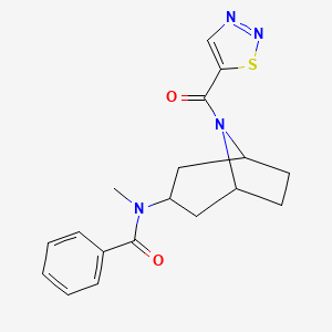 molecular formula C18H20N4O2S B6763190 N-methyl-N-[8-(thiadiazole-5-carbonyl)-8-azabicyclo[3.2.1]octan-3-yl]benzamide 