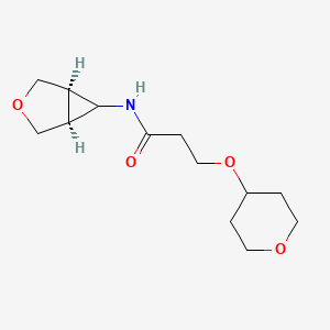 molecular formula C13H21NO4 B6778703 N-[(1R,5S)-3-oxabicyclo[3.1.0]hexan-6-yl]-3-(oxan-4-yloxy)propanamide 