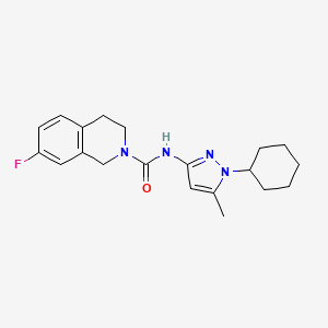 molecular formula C20H25FN4O B6789219 N-(1-cyclohexyl-5-methylpyrazol-3-yl)-7-fluoro-3,4-dihydro-1H-isoquinoline-2-carboxamide 