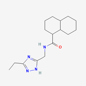 molecular formula C16H26N4O B6796508 N-[(3-ethyl-1H-1,2,4-triazol-5-yl)methyl]-1,2,3,4,4a,5,6,7,8,8a-decahydronaphthalene-1-carboxamide 