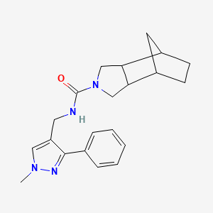 molecular formula C21H26N4O B6797471 N-[(1-methyl-3-phenylpyrazol-4-yl)methyl]-4-azatricyclo[5.2.1.02,6]decane-4-carboxamide 