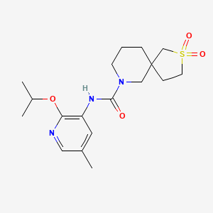 molecular formula C18H27N3O4S B6798431 N-(5-methyl-2-propan-2-yloxypyridin-3-yl)-2,2-dioxo-2lambda6-thia-9-azaspiro[4.5]decane-9-carboxamide 