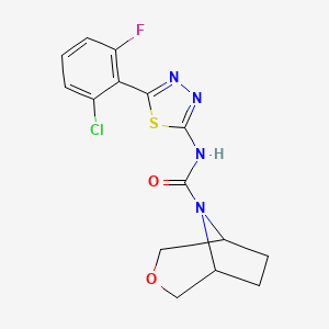 molecular formula C15H14ClFN4O2S B6800983 N-[5-(2-chloro-6-fluorophenyl)-1,3,4-thiadiazol-2-yl]-3-oxa-8-azabicyclo[3.2.1]octane-8-carboxamide 