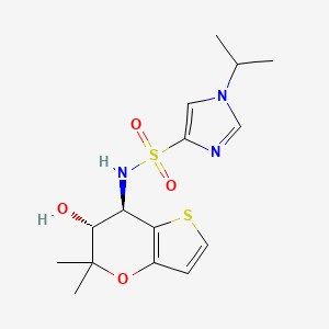 molecular formula C15H21N3O4S2 B6804550 N-[(6R,7R)-6-hydroxy-5,5-dimethyl-6,7-dihydrothieno[3,2-b]pyran-7-yl]-1-propan-2-ylimidazole-4-sulfonamide 
